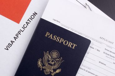 Как заполнить анкету на визу в США без знания английского языка